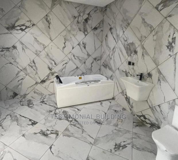 5bdrm House in Testimonial Building, East Legon for Sale · Photo 8