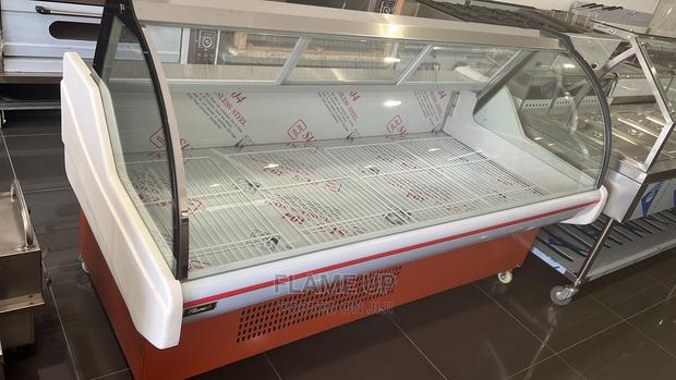 Meat Display Fridge · Photo 1