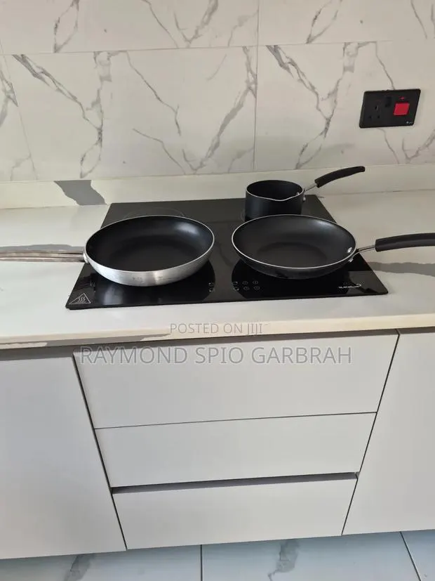 4 Burner Electric Hob · Photo 1
