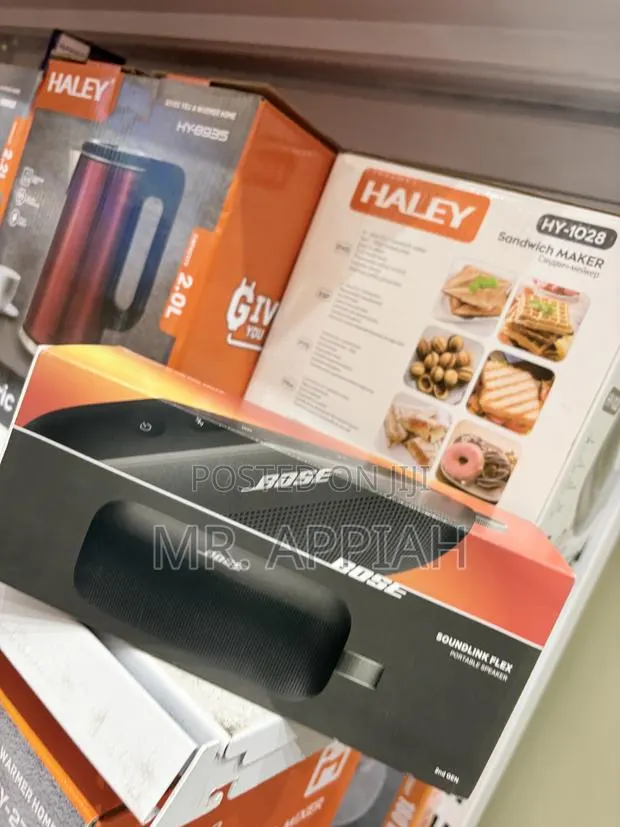 Shop Affordable Bose Soundlink Flex Bluetooth Speaker(Black) · Photo 1