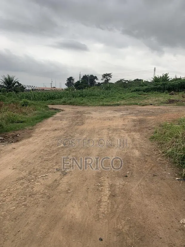4 Acres Land for Rent · Photo 2
