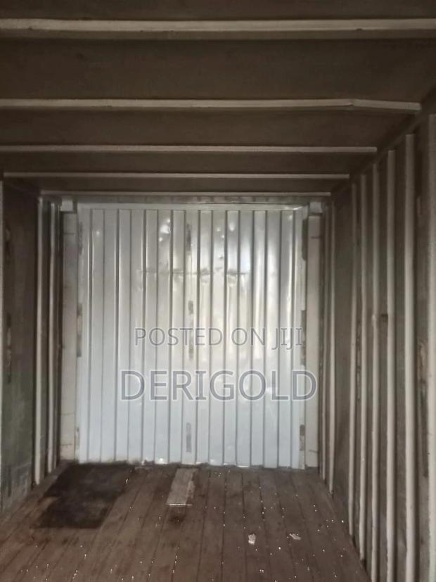 Container 20ft · Photo 4