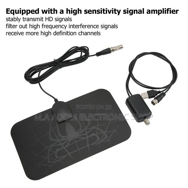 HDTV Digital Antenna With Booster · Photo 1
