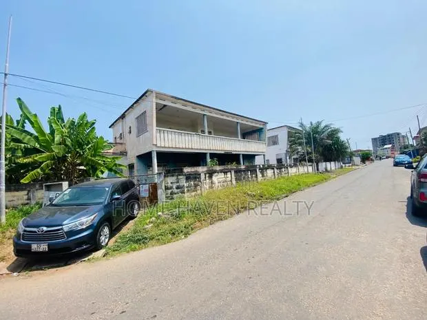 2 and Half PLOT for SALE at Osu · Photo 1