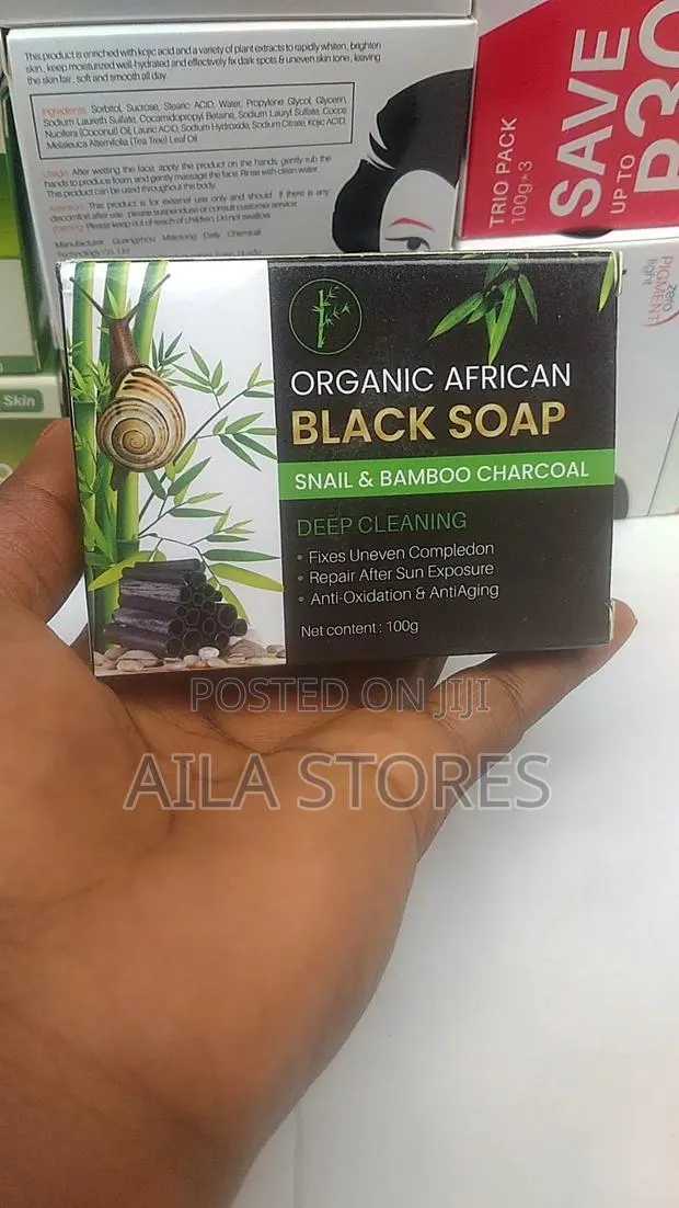 Organic African Snail and Bamboo Charcoal Soap · Photo 1