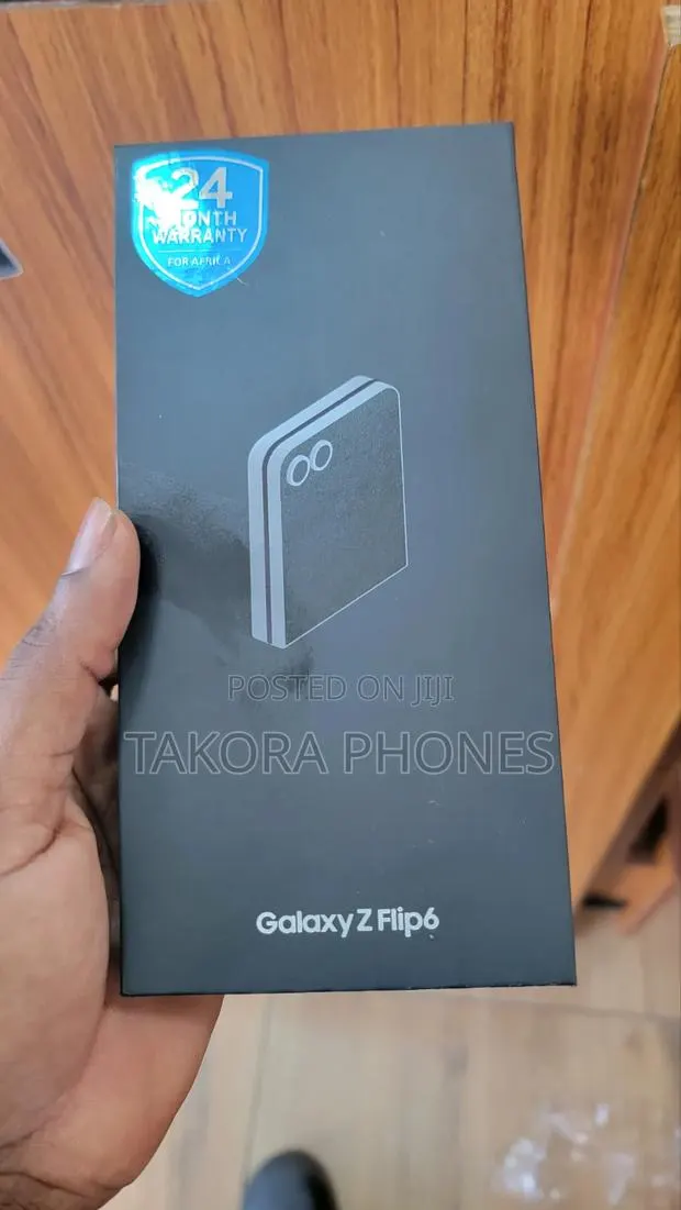 New Samsung Galaxy Z Flip6 256 GB Gray · Photo 1