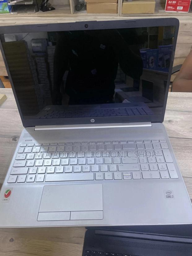 New Laptop HP 8GB Intel Core i7 HDD 1T · Photo 1