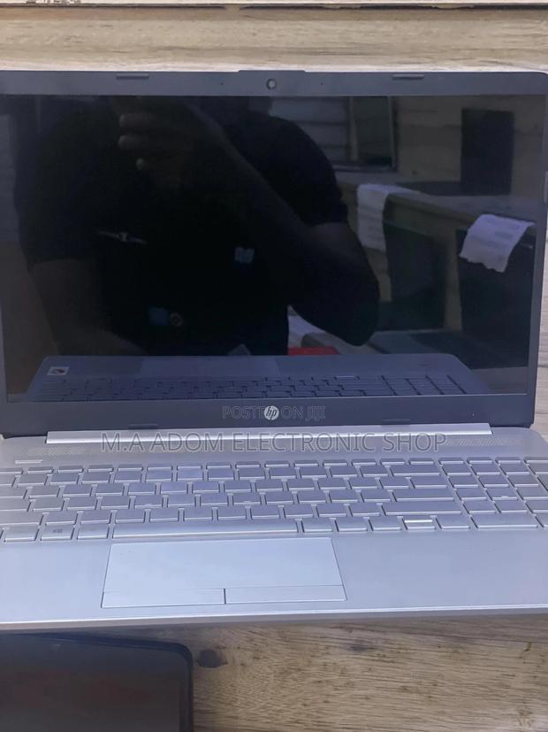 New Laptop HP 8GB Intel Core i7 HDD 1T · Photo 2