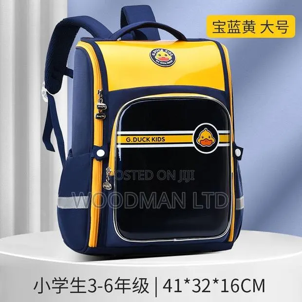 Spacious Kids Backpack · Photo 3
