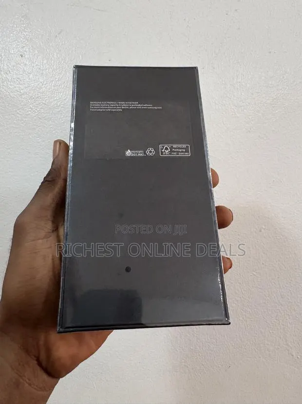 New Samsung Galaxy S21+ 5G 128 GB Blue · Photo 1