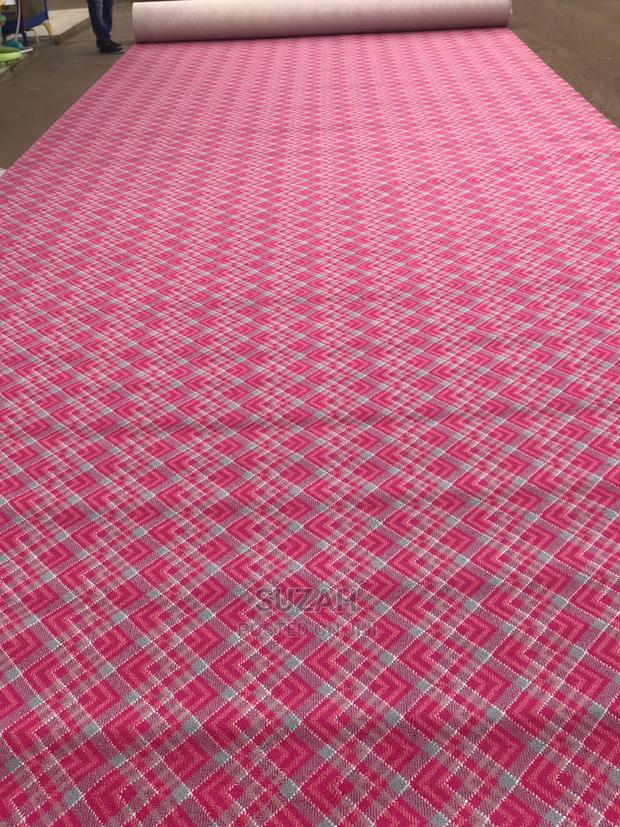 Woolen Tile Carpet · Photo 1