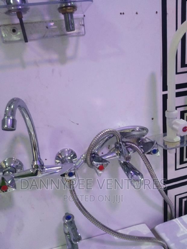 Wc and Accessories · Photo 8
