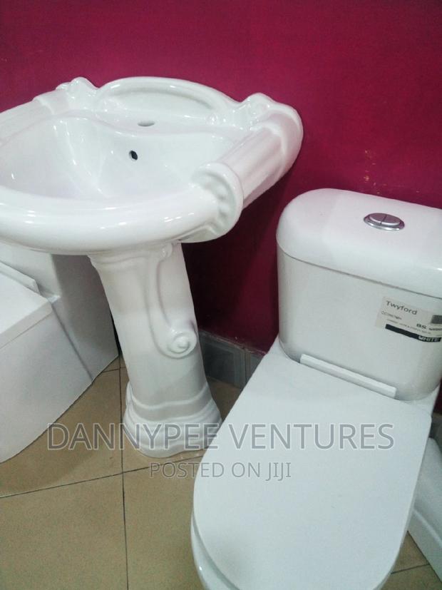 Wc and Accessories · Photo 2