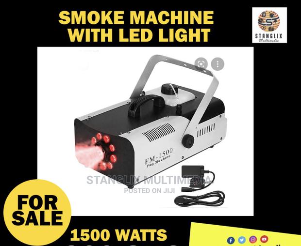 Smoke Machine With LED Light ( 1500 Watts) · Photo 1