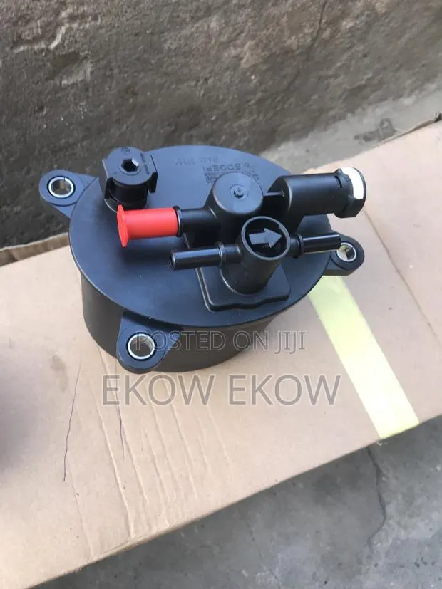 Jaguar Diesel Fuel Filter · Photo 1