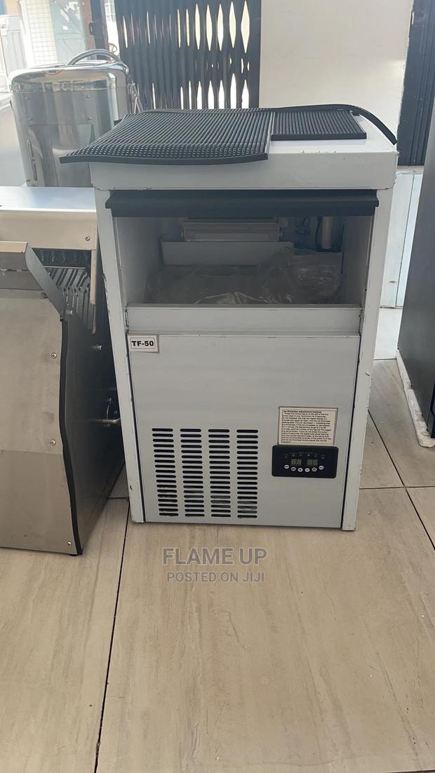 Ice Cube Maker · Photo 1