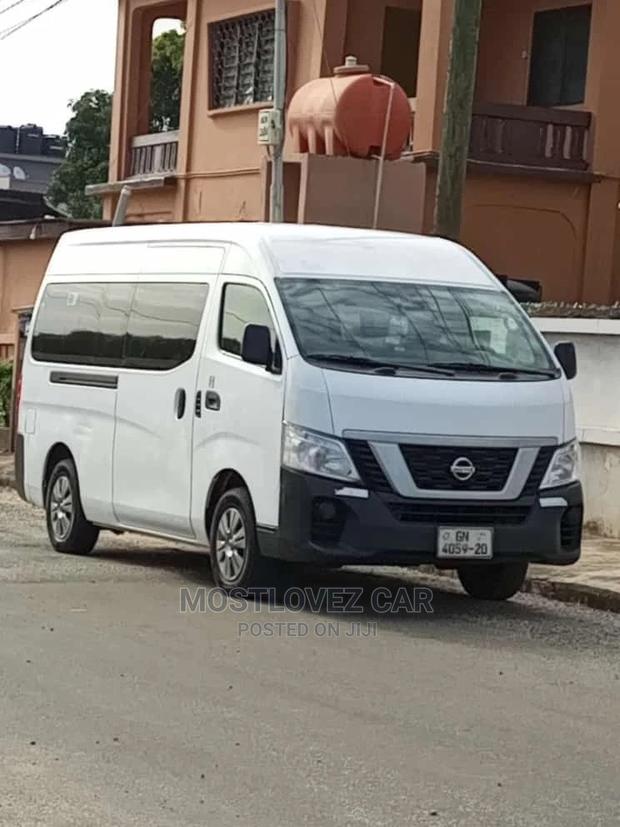 Car for Rent Minibuses for Rental Services in Ghana · Photo 3