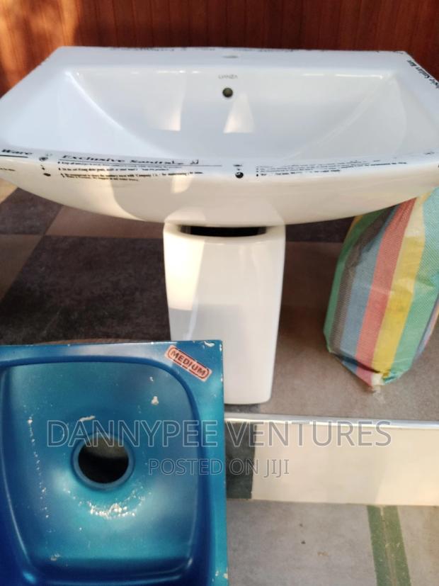 Water Closset · Photo 6