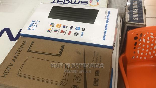 TV Antenna, HDTV Antenna UP 350miles Range-Indoor/Outdoor · Photo 1