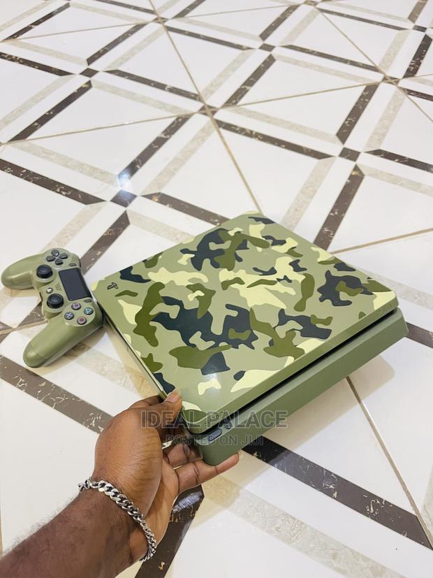 1 Terabyte Ps4 Slim Camo · Photo 5