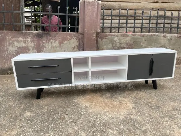 72 Inches Laminated Tv Stand · Photo 1