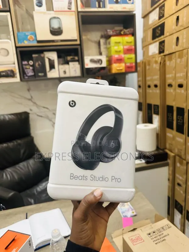 Easy To Use Hard To Lose Headphones Beats Studio Pro · Photo 1