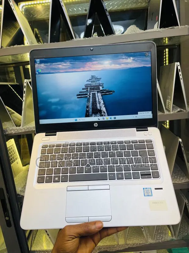 Laptop HP EliteBook 840 G3 8GB Intel Core i5 SSD 256GB · Photo 1