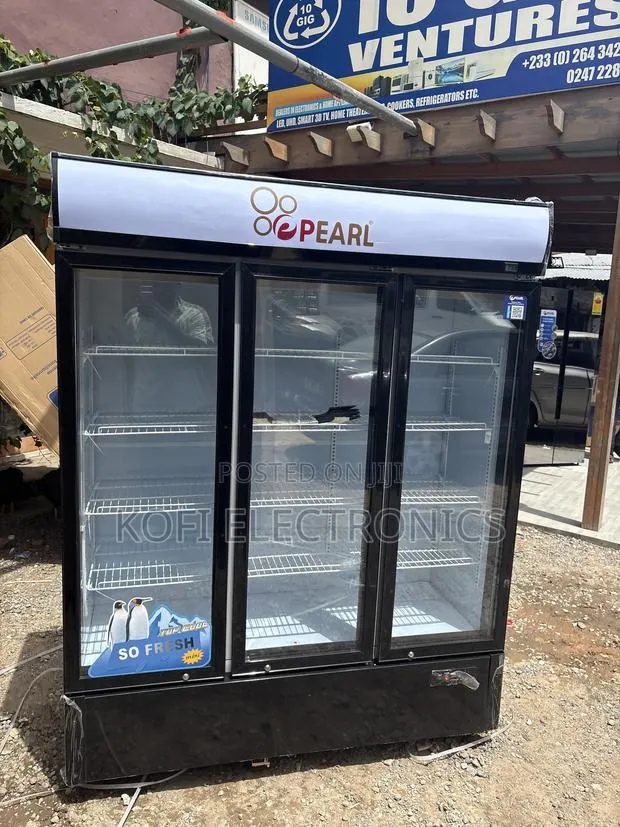 Super Performer Pearl 950 Liters 3 Doors Display Fridge · Photo 1
