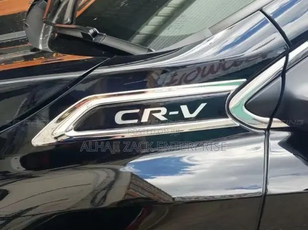 Honda CRv 2017-2020 Side Vent Trim · Photo 1