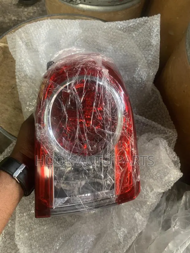 Toyota Corolla 2011, 2012, 2013 Tail Lights/ Taillights · Photo 1
