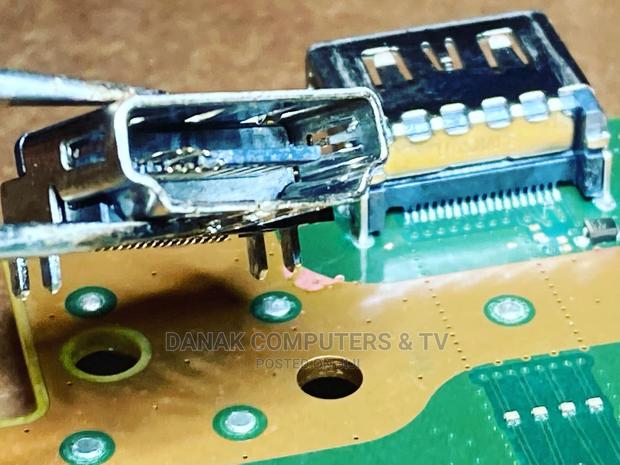 Ps5 Hdmi Port Replacement · Photo 2