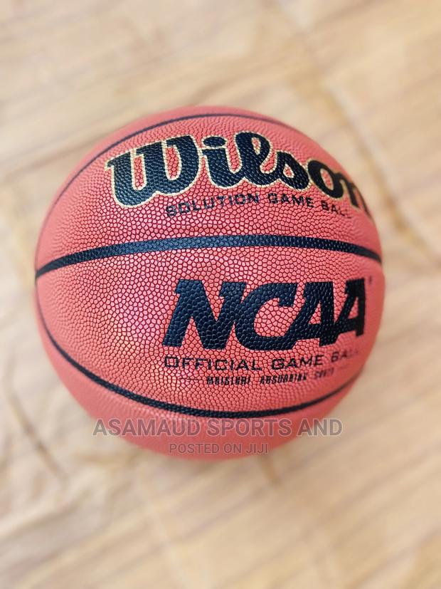 Original Wilson Basketball At Cool Price · Photo 2