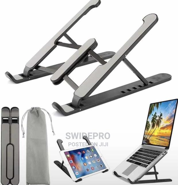 Plastic Adjustable Laptop Stand · Photo 1