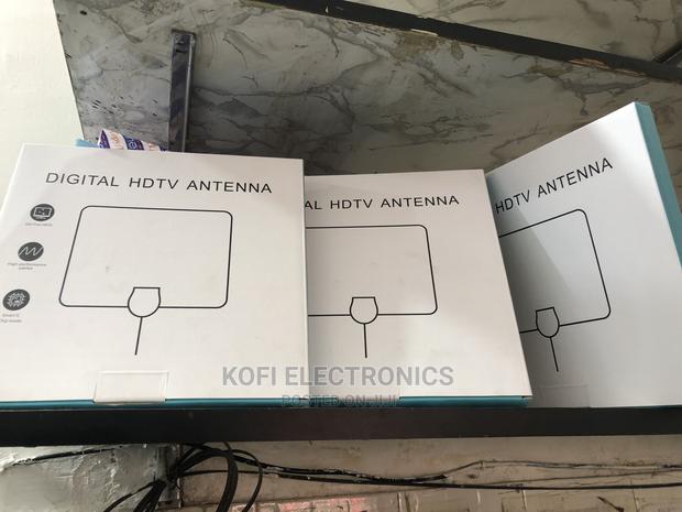 Pasting HD Digital Indoor Antenna · Photo 1