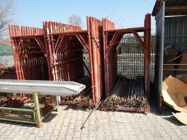 Italian Scaffolds for Rent and Sale · Photo 1