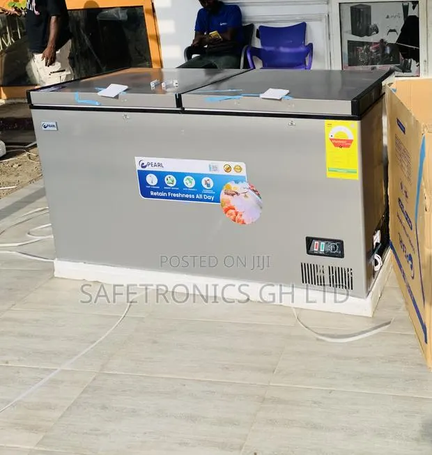 Trust Grey Original 413 Liters 2 Doors Pearl Chestfreezer · Photo 1