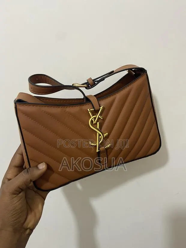Brown Quilted Shoulder Bag With Gold Chain - Designer Inspired · Photo 1