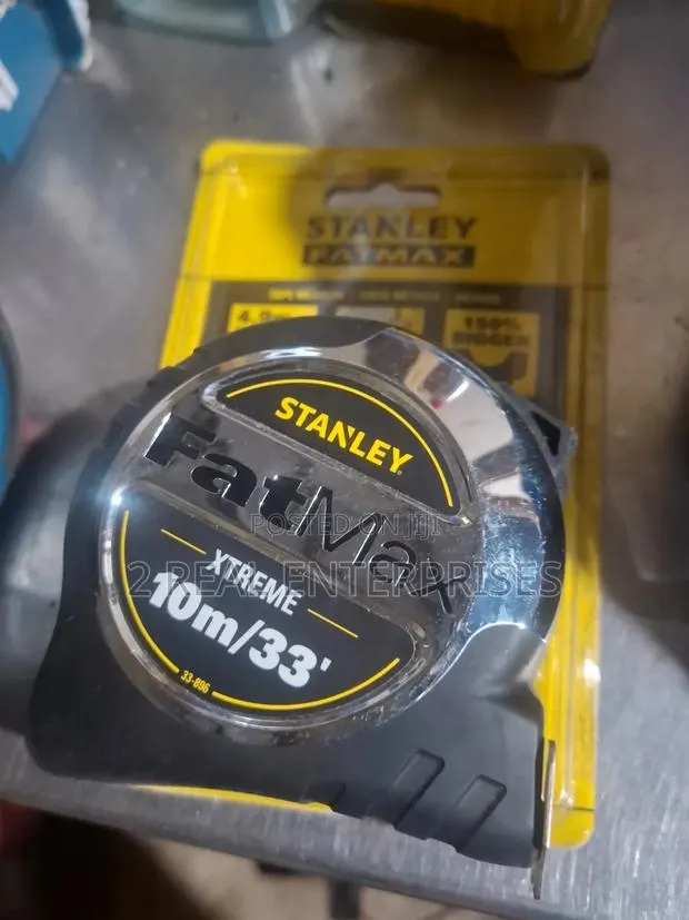 STANLEY FatMax Xtreme 10m / 33ft Tape Measure Model 33-896 / 0-33-896 · Photo 1