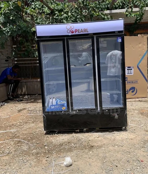 Lastest Fast 950 Liters 3 Doors Pearl PVC-150 · Photo 1
