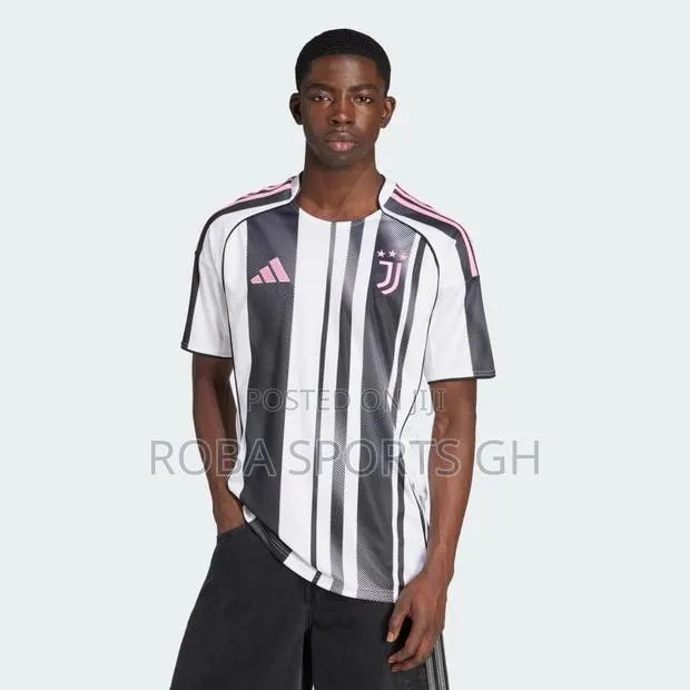 2025/26 Juventus Home Jersey · Photo 1