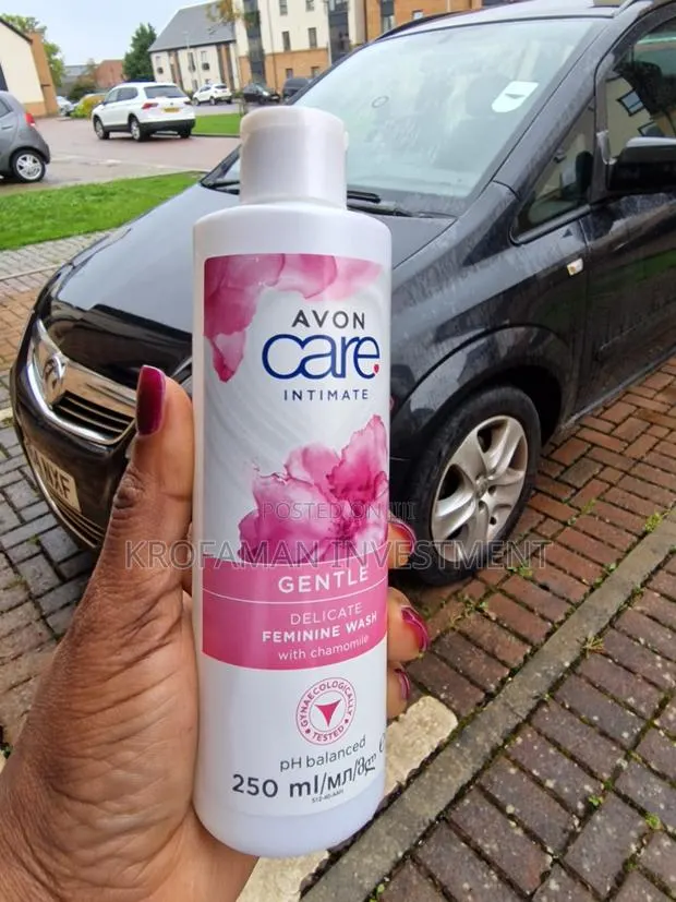 Avon Care Intimate Delicate Feminine Wash 250ml · Photo 1