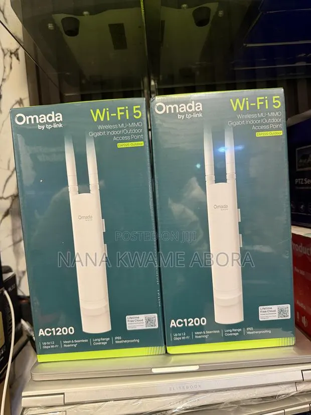 Omada EAP225 Outdoor TP-Link 200m Range Access Point 1200mbps · Photo 1