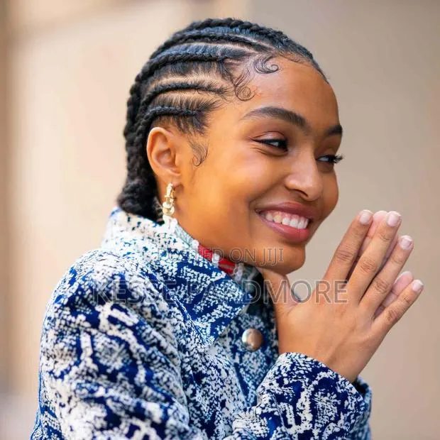 Cornrow Making · Photo 1