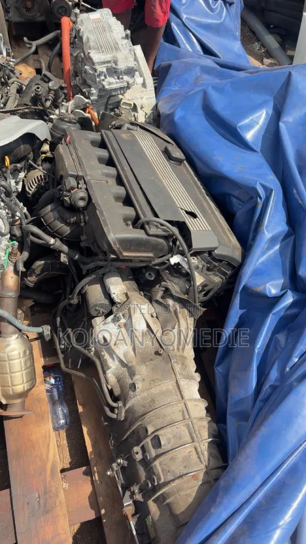BMW E46 Parts · Photo 1