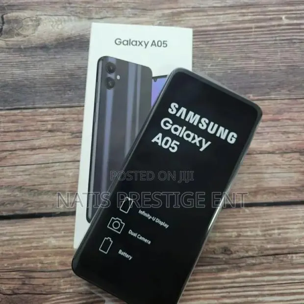 New Samsung Galaxy A05 64 GB Black · Photo 1