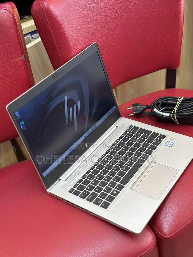 Laptop HP EliteBook 830 G5 8GB Intel Core i5 SSD 256GB · Photo 1