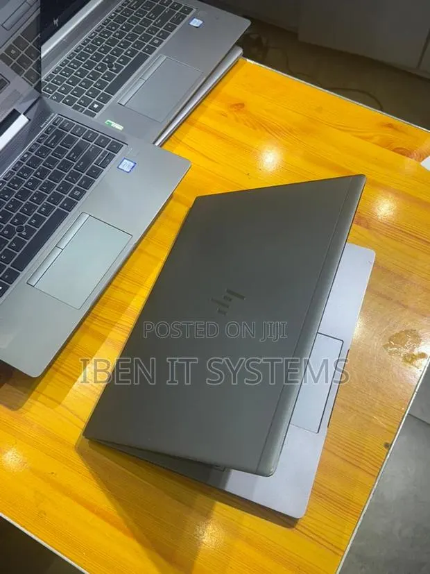 Laptop HP ZBook 14u G6 8GB Intel Core i5 SSHD (Hybrid) 256GB · Photo 1