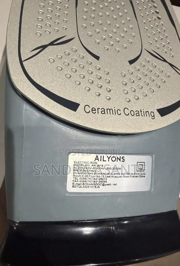 Steam Iron · Photo 1