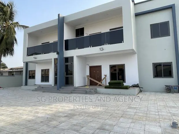 2bdrm Apartment in Spintex for rent · Photo 1