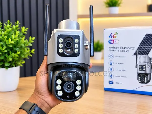 Universal Solar 4G HD Dual Lens CCTV Camera · Photo 1